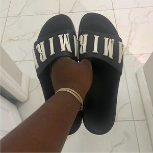 AMIRI  Slides